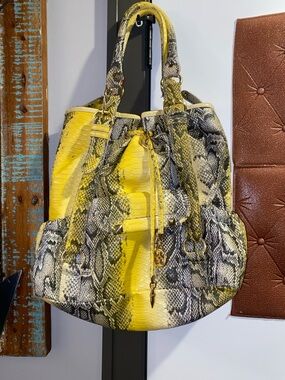Vintage IMAN Yellow and Gray Snakeskin Pattern Women's Large Purse